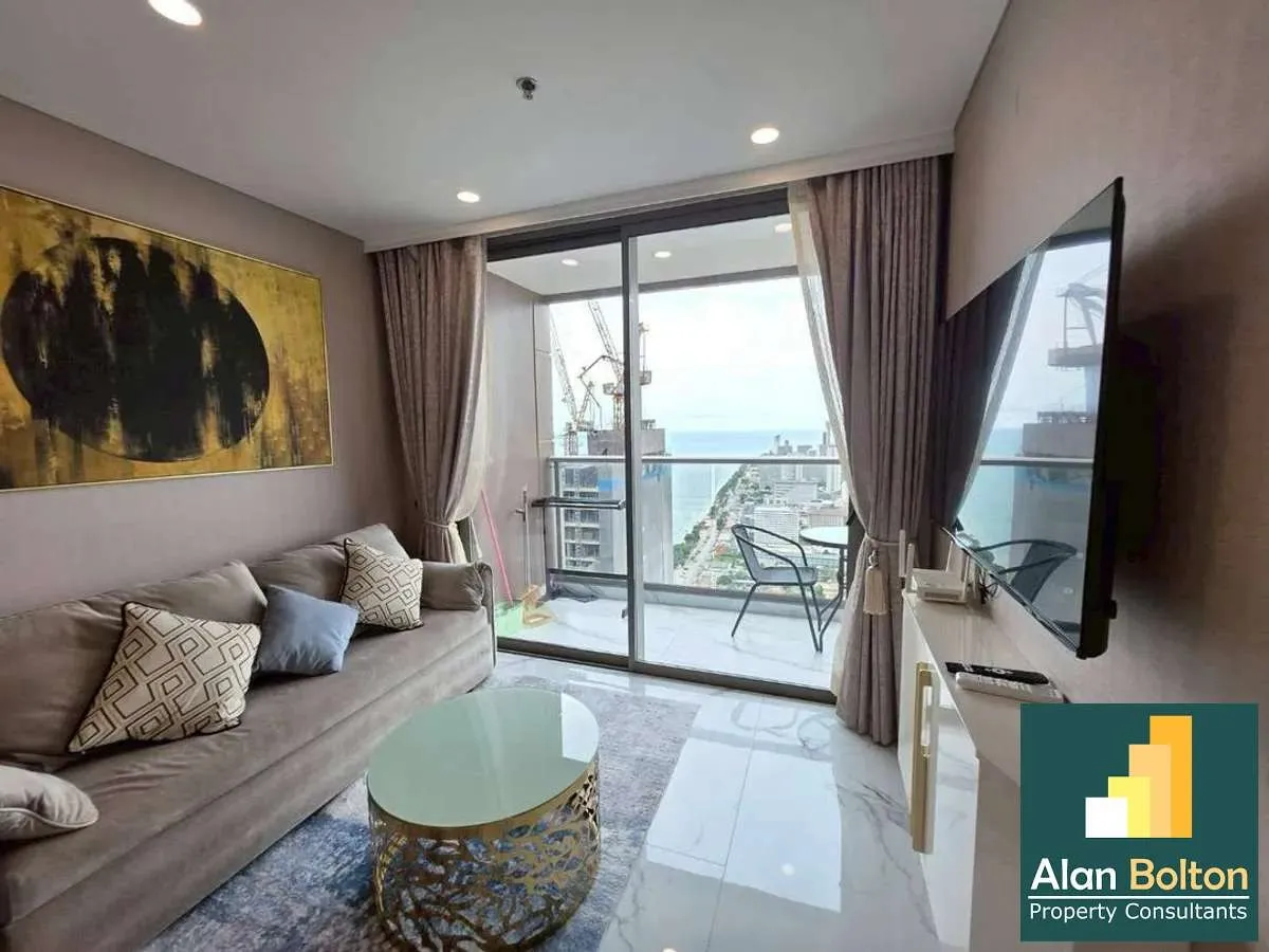 Beachfront in Jomtien for rent photo 2