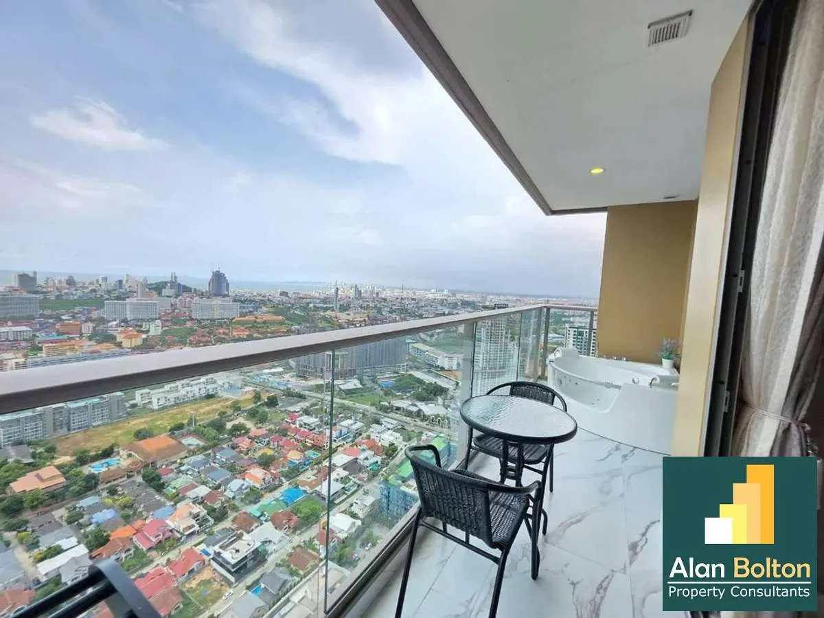 Beachfront in Jomtien for rent photo 9