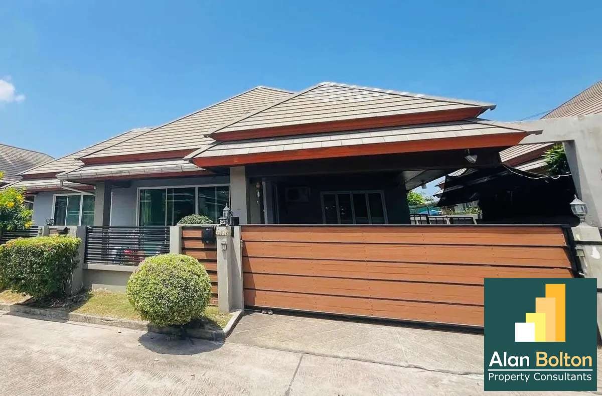 3 Bedroom 2 Bathroom in Huay Yai