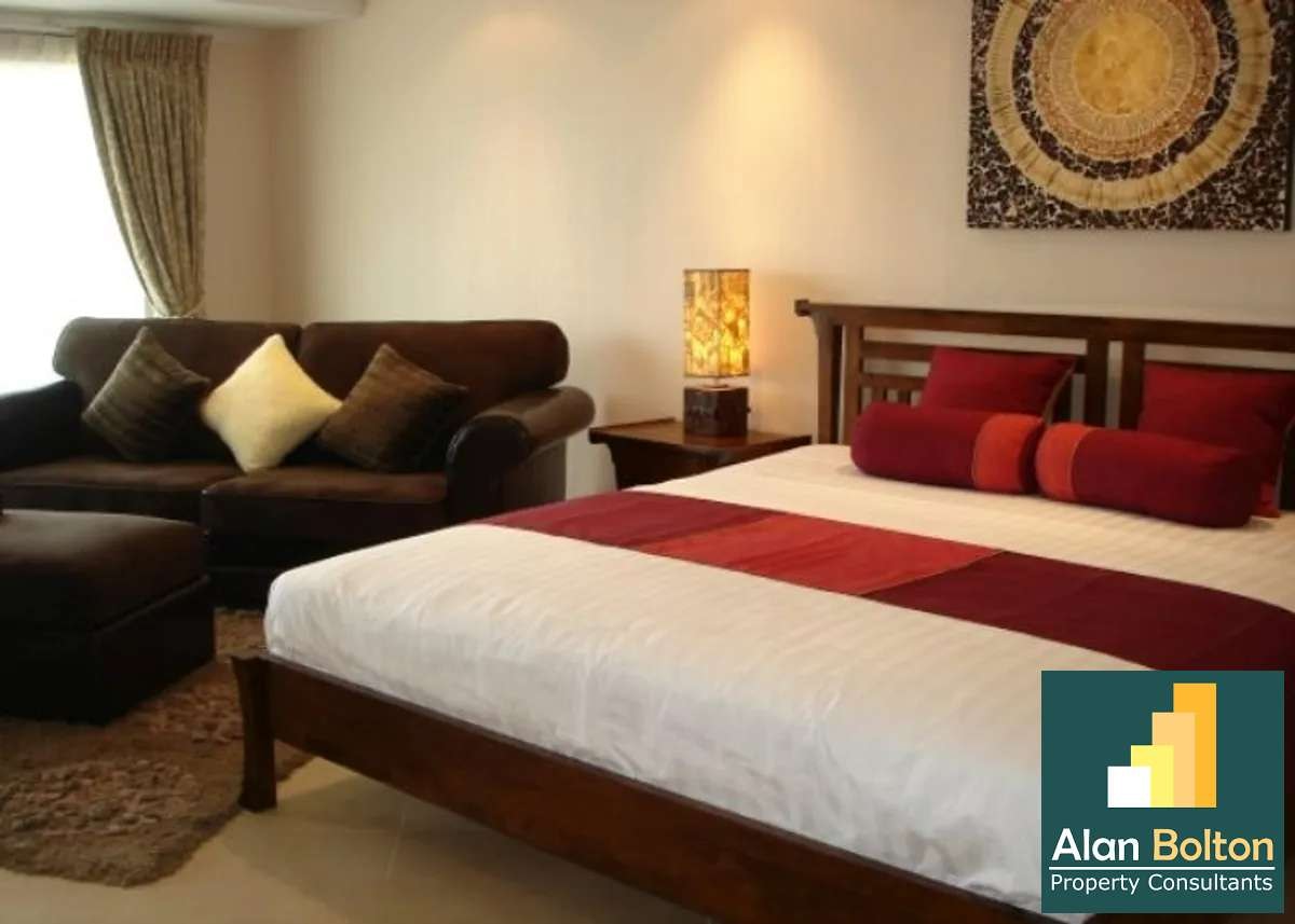 Large Studio Condo For Sale In Jomtien photo 3