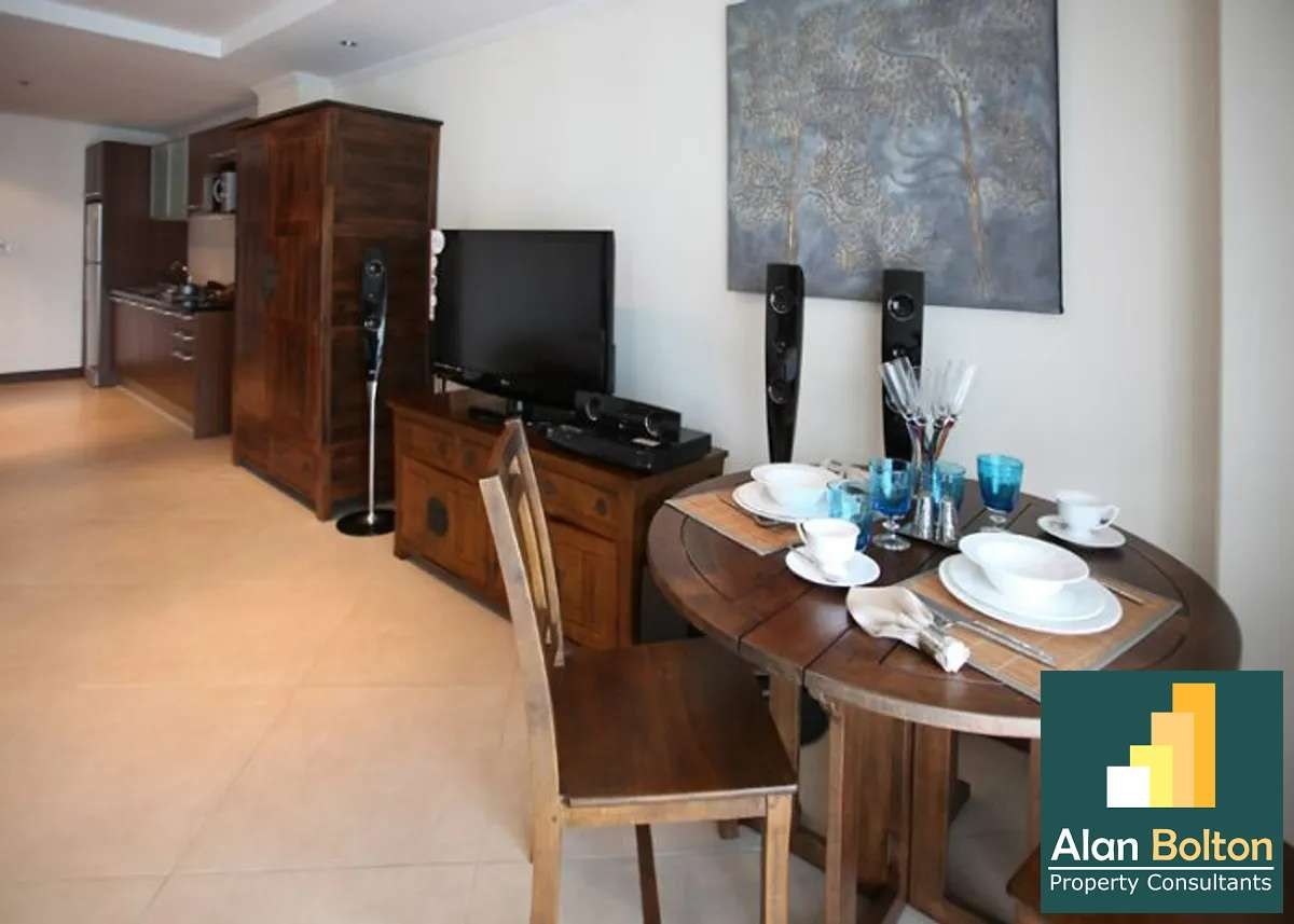 Large Studio Condo For Sale In Jomtien photo 2