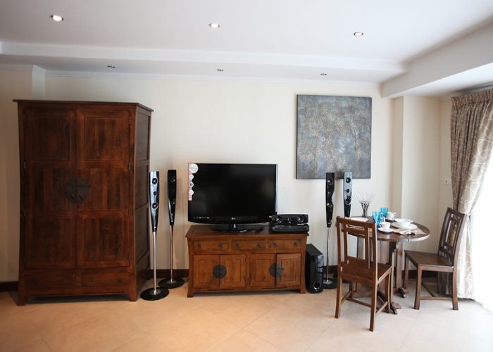 Club Royal A Decorated Office for Sale FQ, Na Kluea photo 14