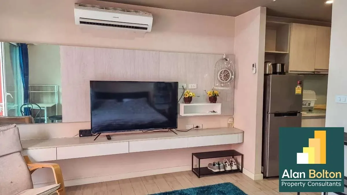 Studio in jomtien seven seas for rent photo 4