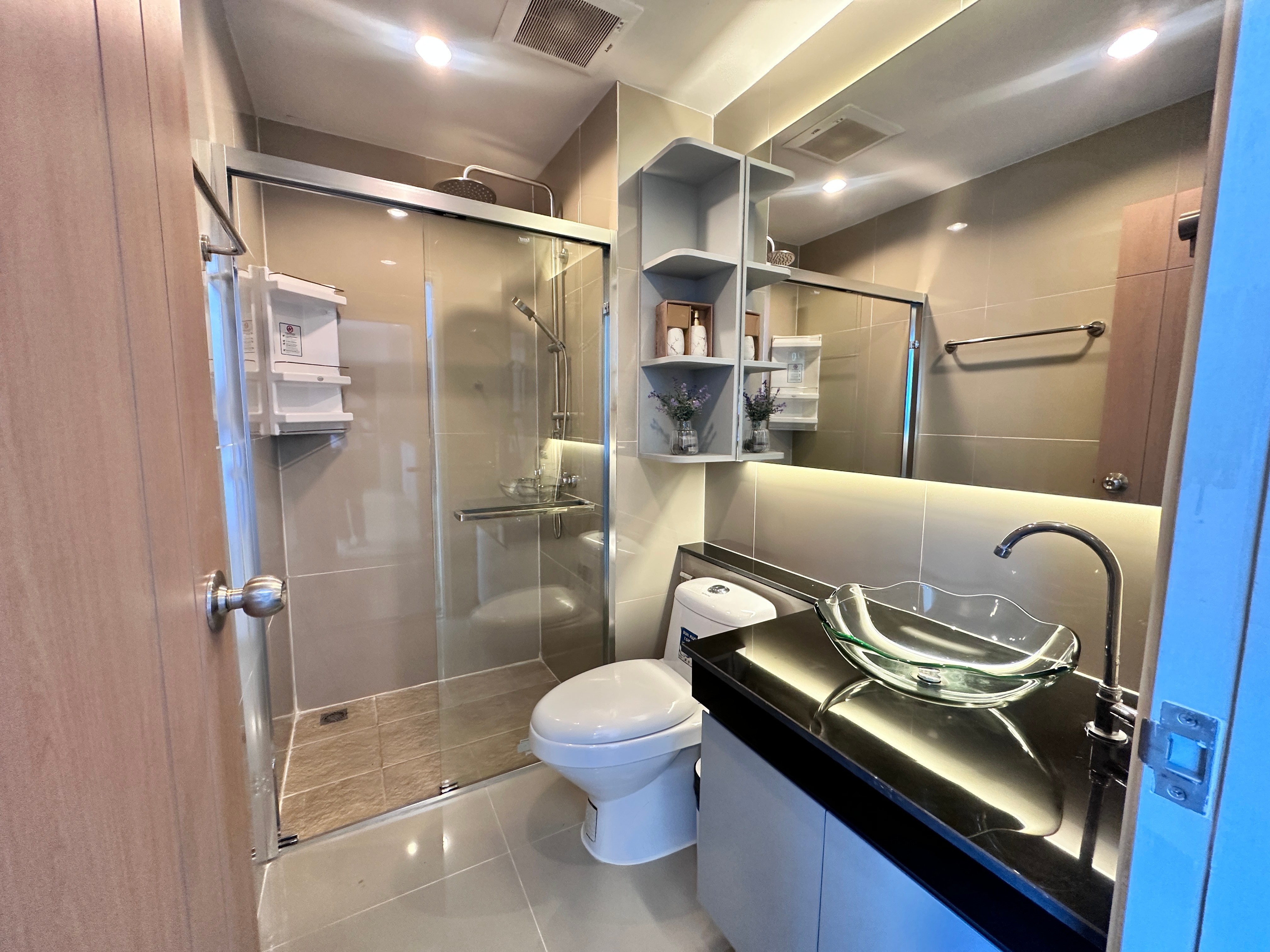 High floor Condo For Sale in Jomtien photo 31