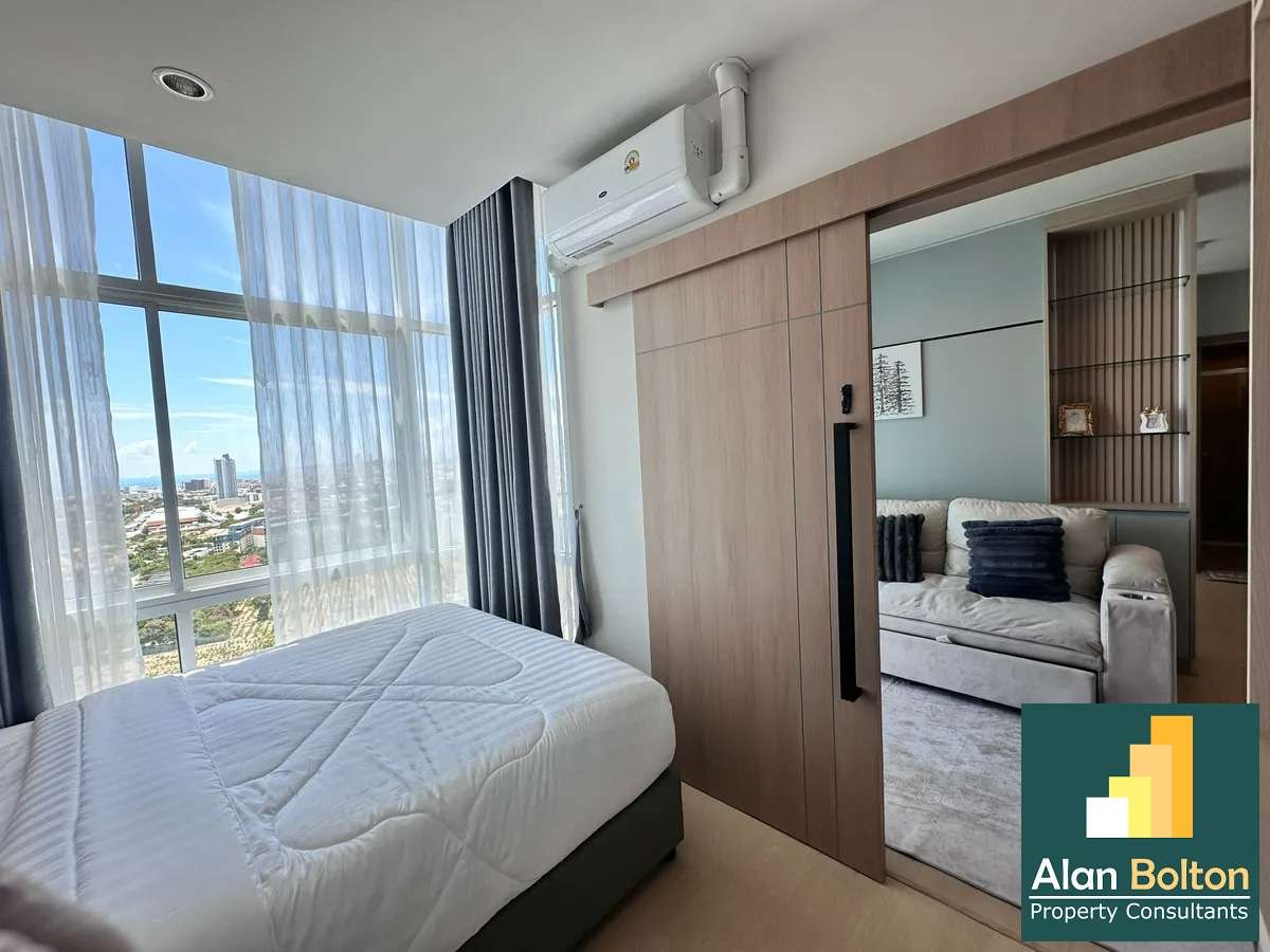 High floor Condo For Sale in Jomtien photo 11