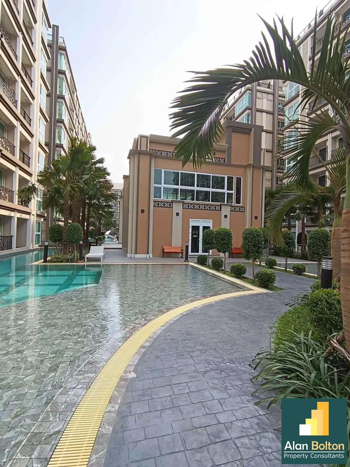 Two Bedroom Condo For Rent on first floor photo 5