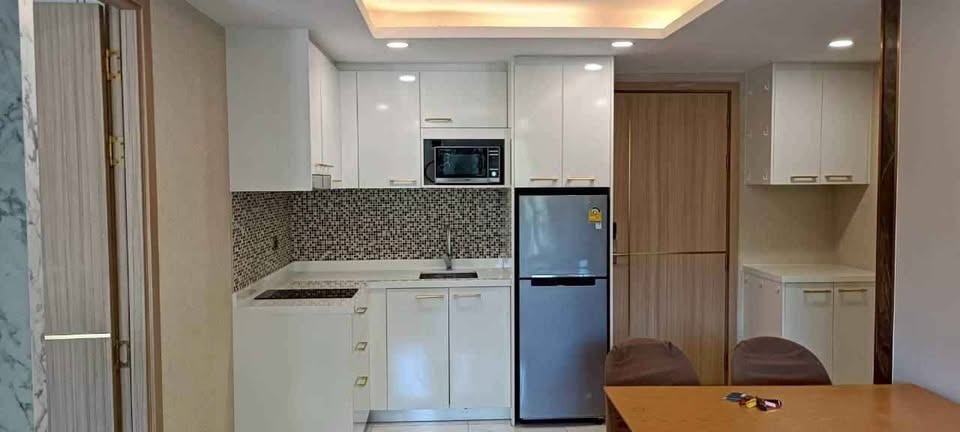 Two Bedroom Condo For Rent on first floor photo 19