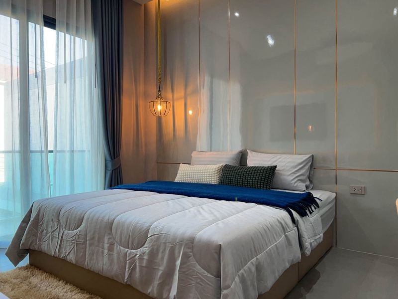 4 bedroom 5 bathroom in Thappraya soi 11 photo 35