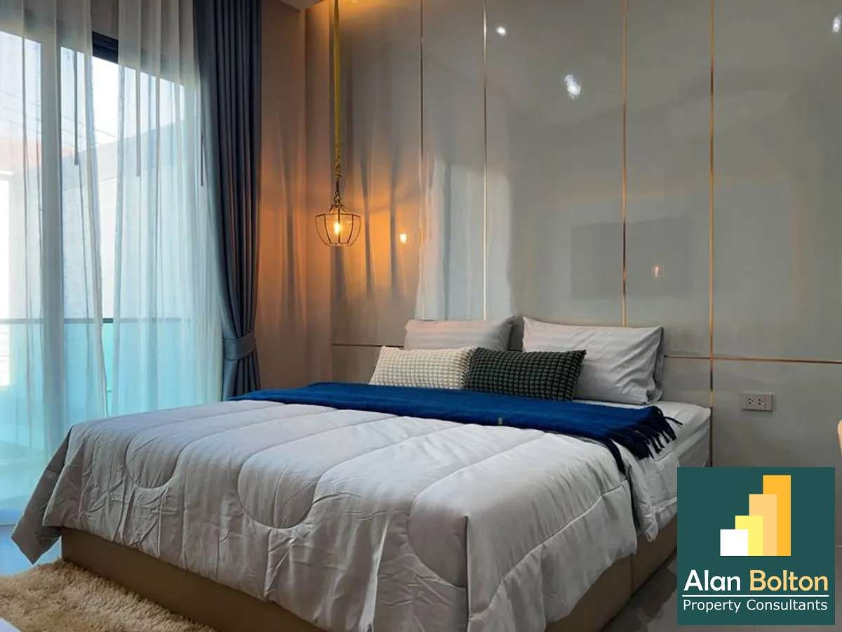 4 bedroom 5 bathroom in Thappraya soi 11 photo 15