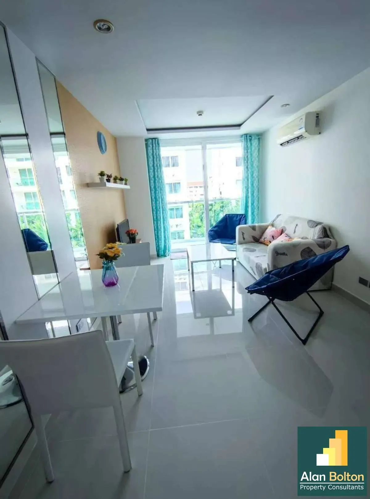 One bedroom Condo For Rent In Jomtien photo 3