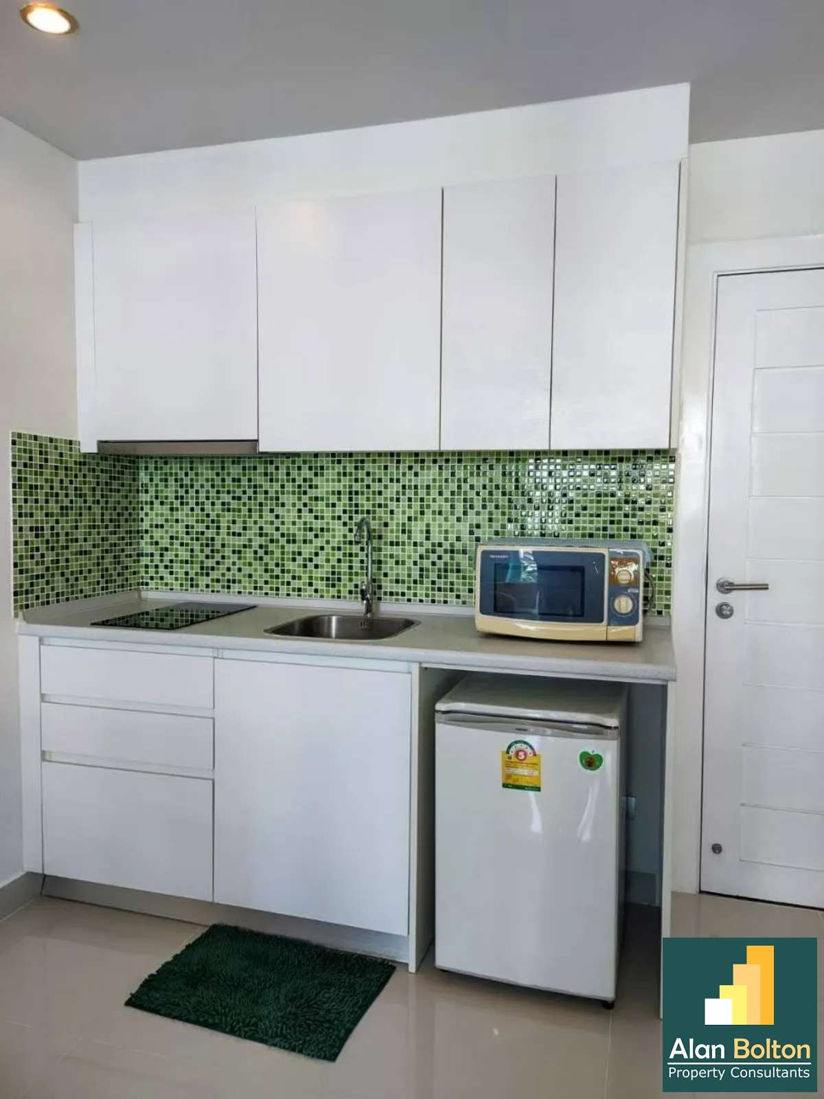 One bedroom Condo For Rent In Jomtien photo 3