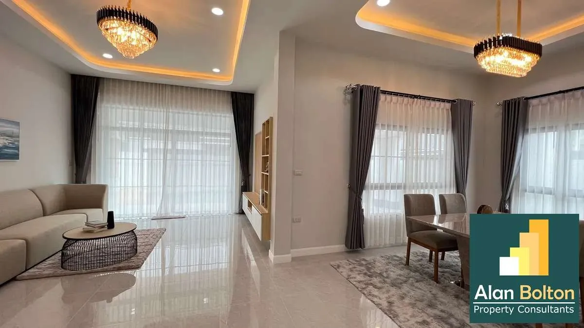 3 Bedrooms 3 Bathrooms in East Pattaya photo 16