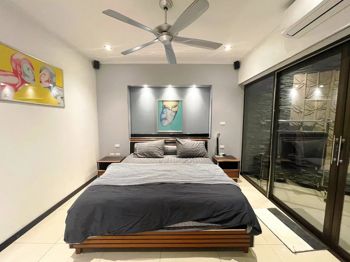Sea View large unit near the beach 2 bedrooms 2 bathrooms in View Talay 3 for RENT photo 6