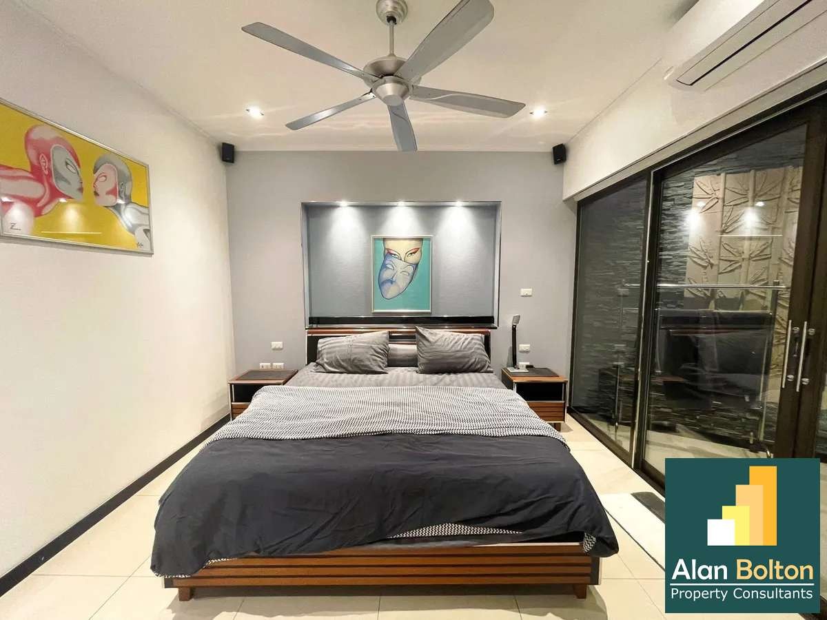 Sea View large unit near the beach 2 bedrooms 2 bathrooms in View Talay 3 for RENT photo 6