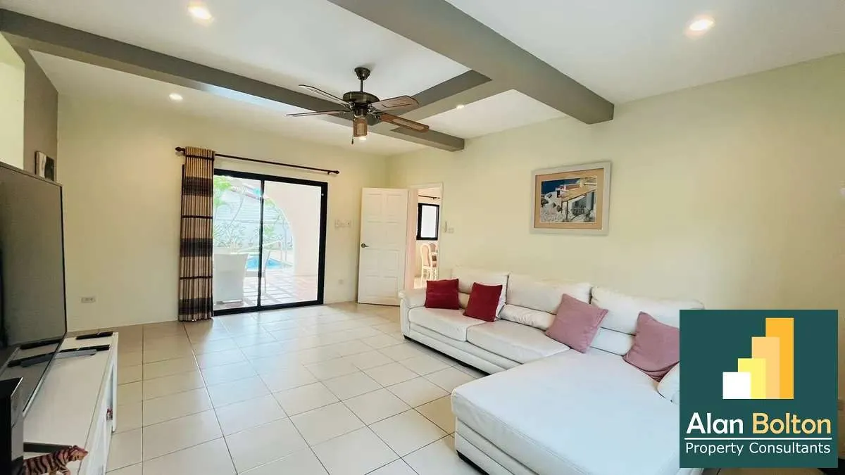 4 bedroom - 4 bathroom Pool Villa photo 23