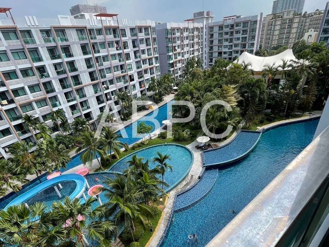 Pool View 1 Bed 1 Bath Condo In Jomtien