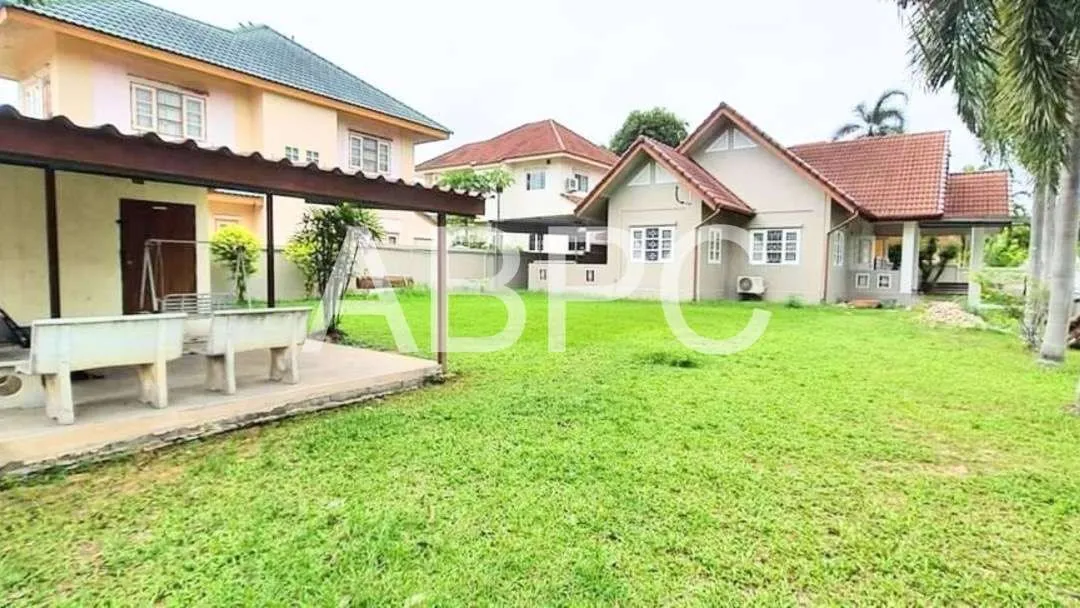 3 Bed 3 Bath in East Pattaya photo 5