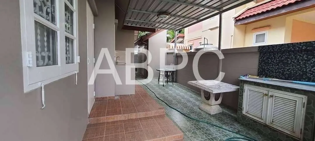 3 Bed 3 Bath in East Pattaya photo 6