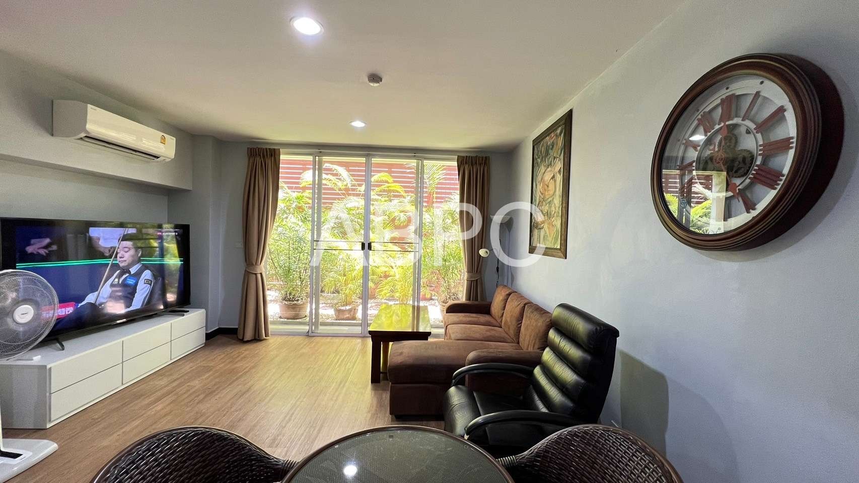 1 Bedroom 1 Bathroom in North Pattaya photo 9