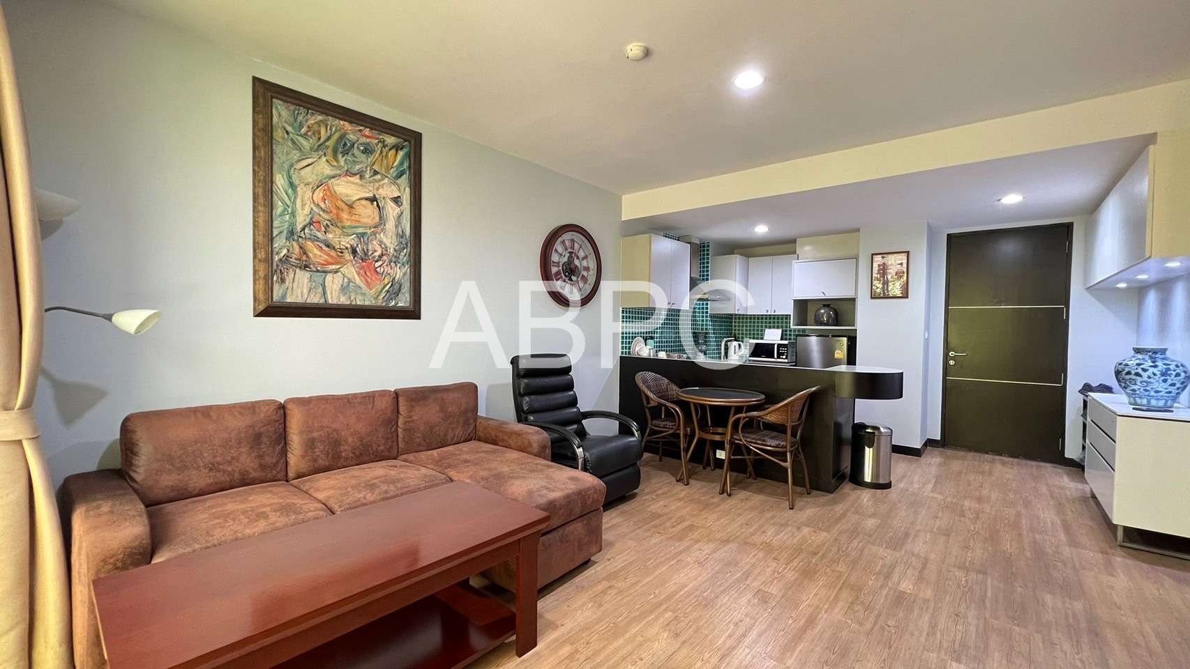 1 Bedroom 1 Bathroom in North Pattaya photo 14