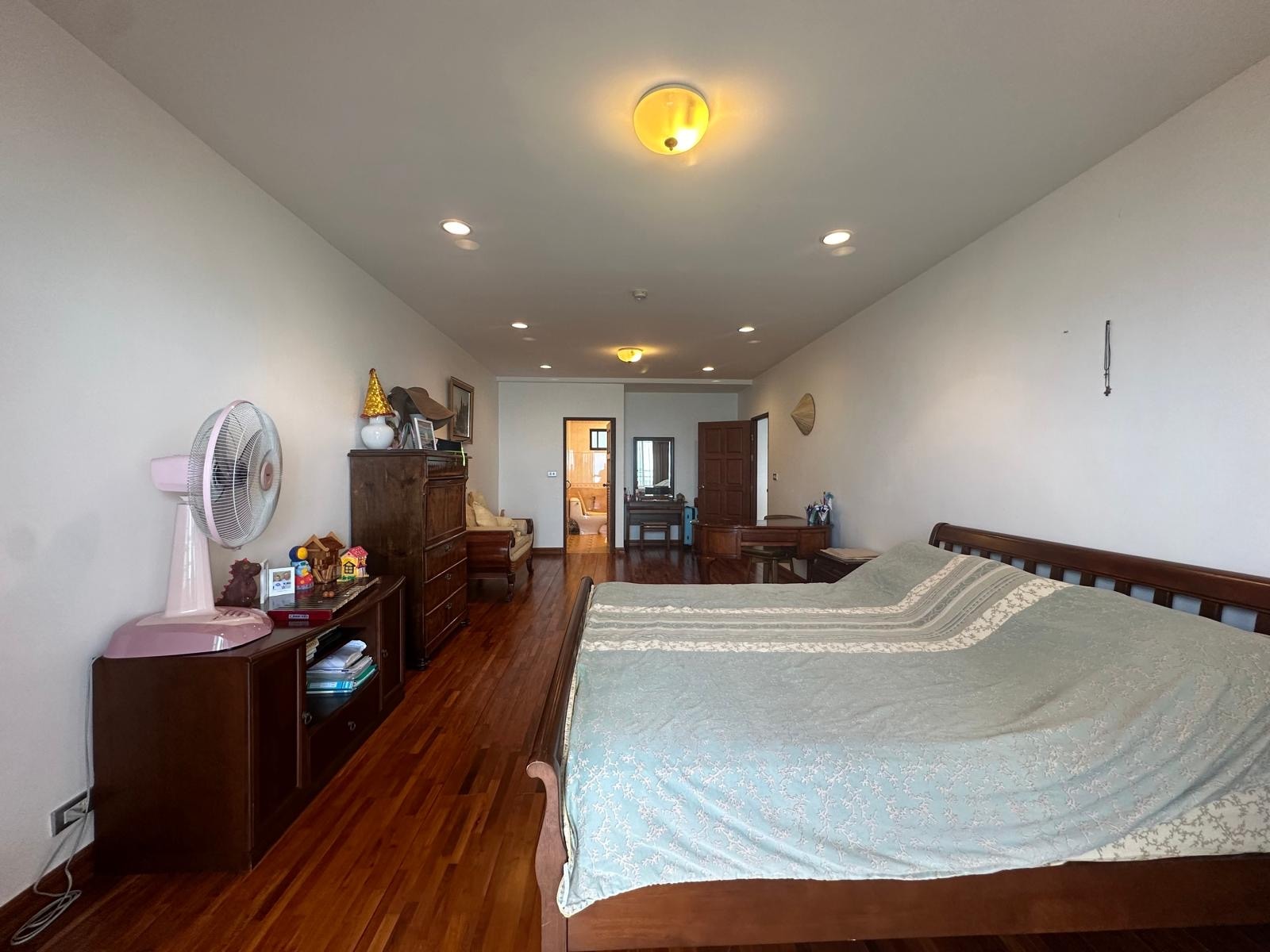 Ocean View 2 bed 2 Bath Condo In Na Jomtien photo 35