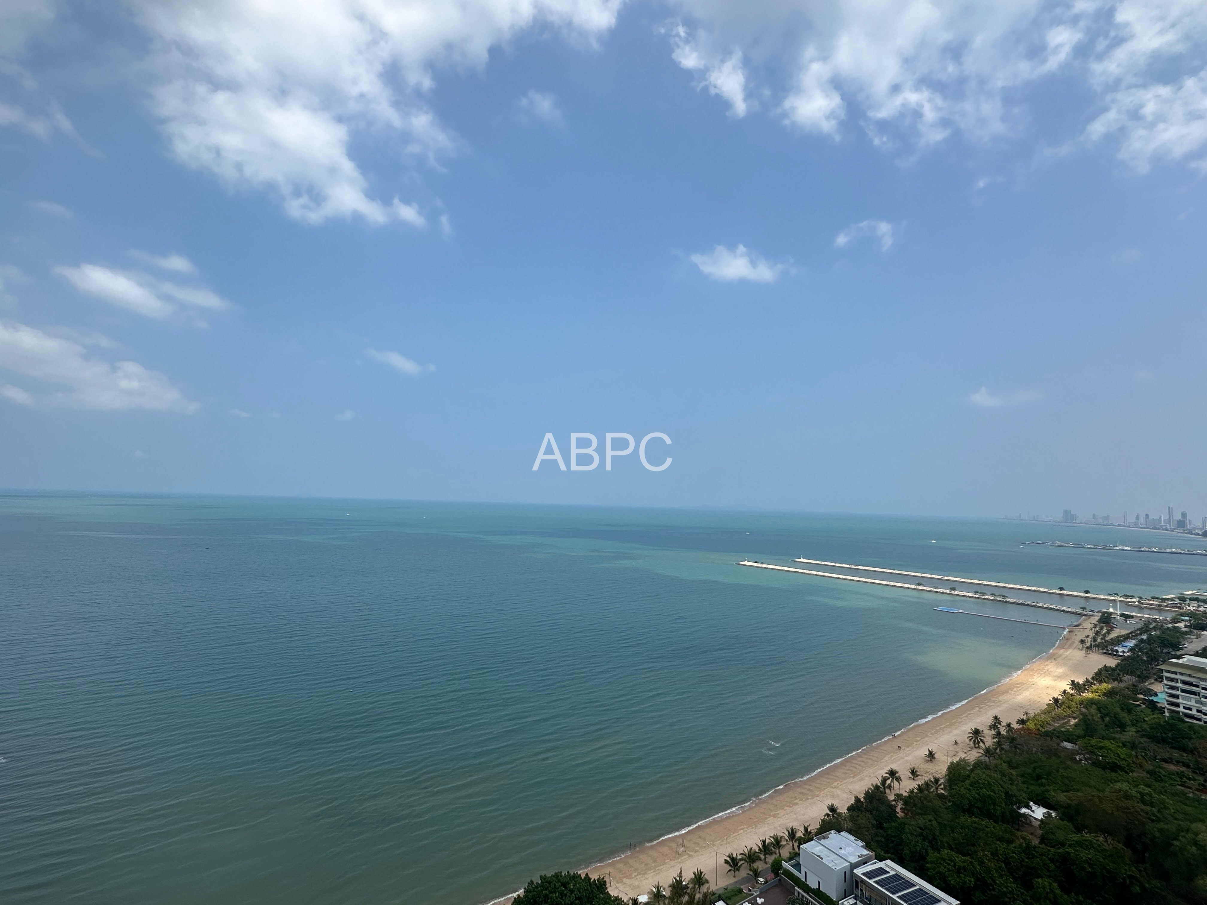 Ocean View 2 bed 2 Bath Condo In Na Jomtien photo 4