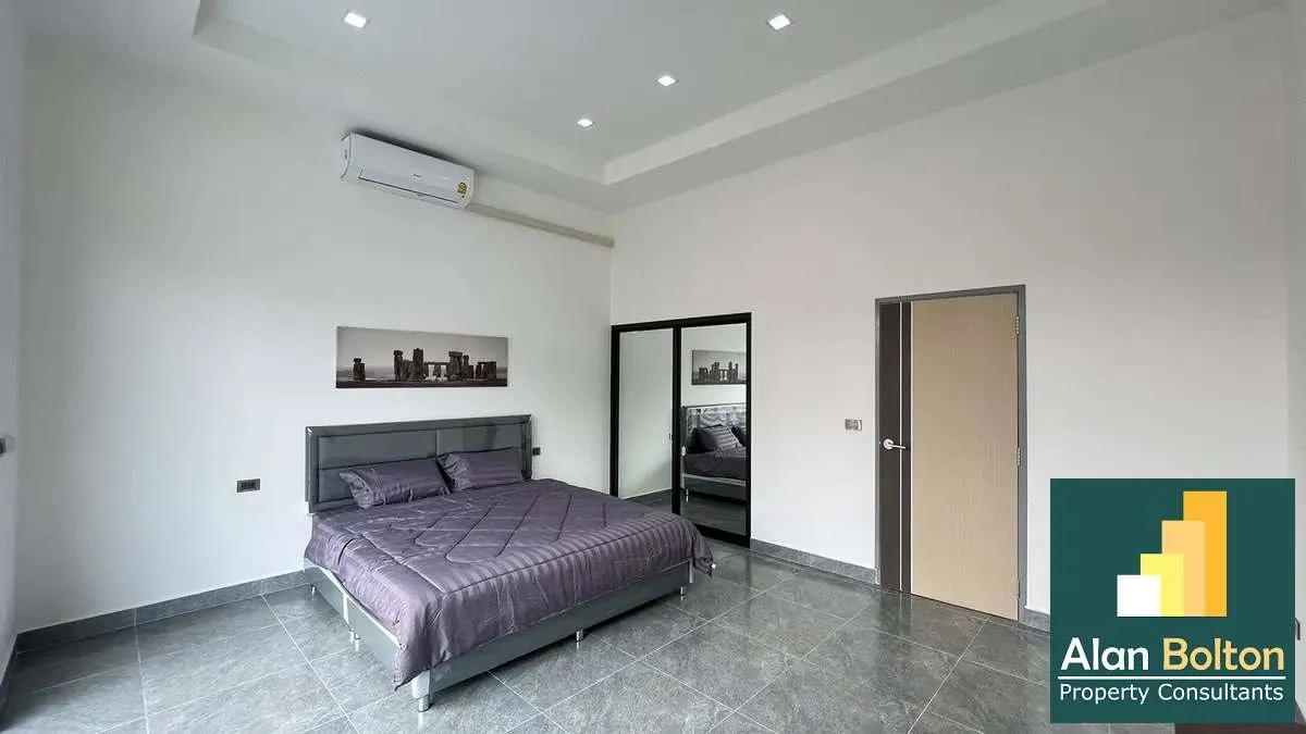 Brand New Modern Luxury 6 bed 7 bath Pool Villa In Pratumnak photo 6