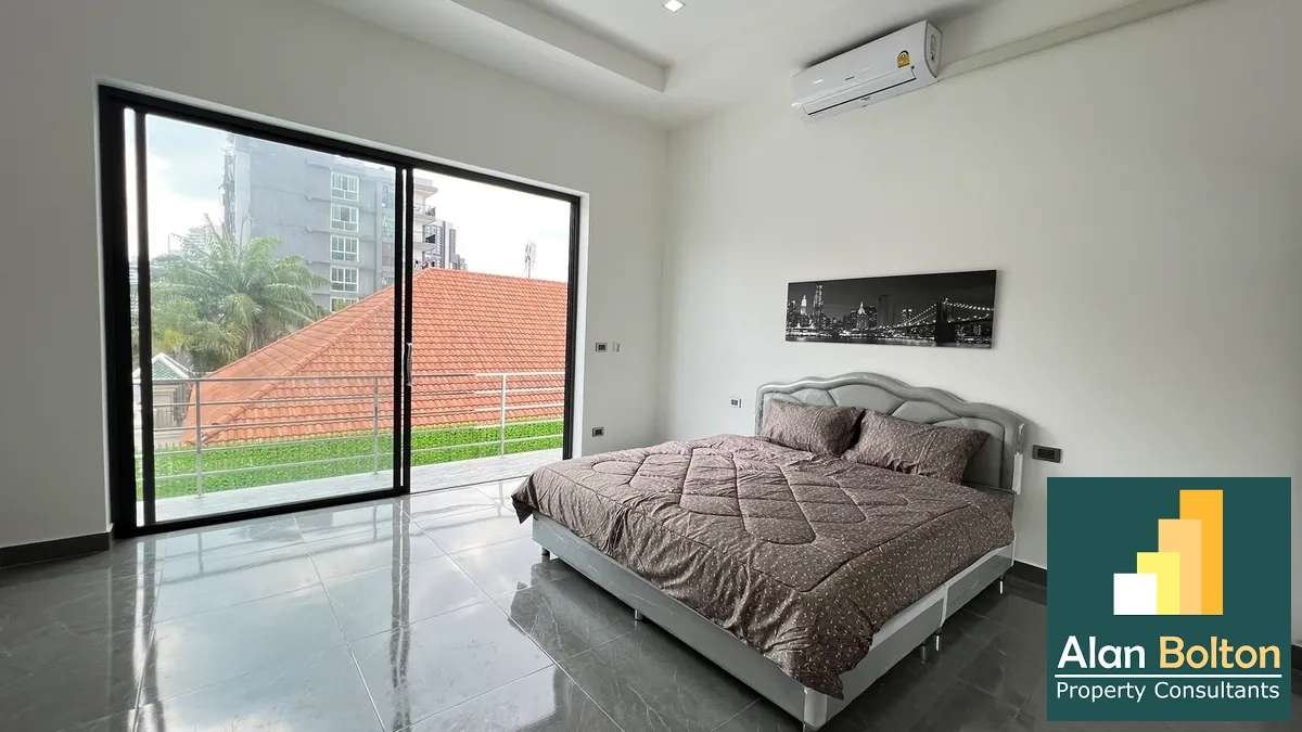 Brand New Modern Luxury 6 bed 7 bath Pool Villa In Pratumnak photo 9