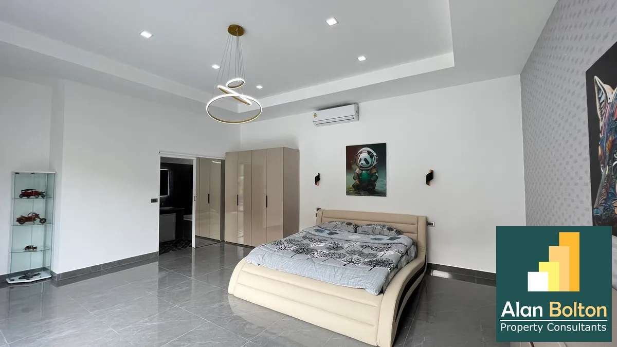 Brand New Modern Luxury 6 bed 7 bath Pool Villa In Pratumnak photo 12