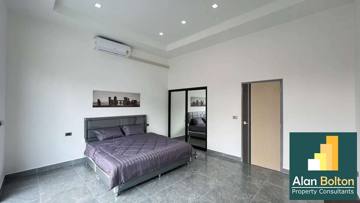 Brand New Modern Luxury 6 bed 7 bath Pool Villa In Pratumnak photo 6