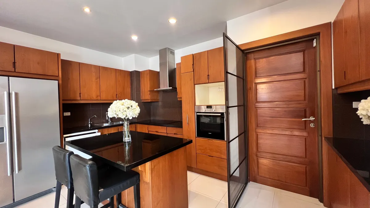 JUST IN 5 Bedroom Villa in Grand Regent photo 18
