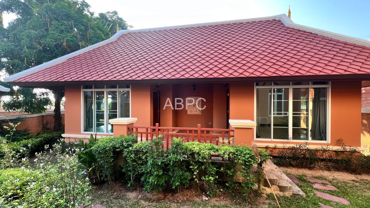 JUST IN 5 Bedroom Villa in Grand Regent photo 6