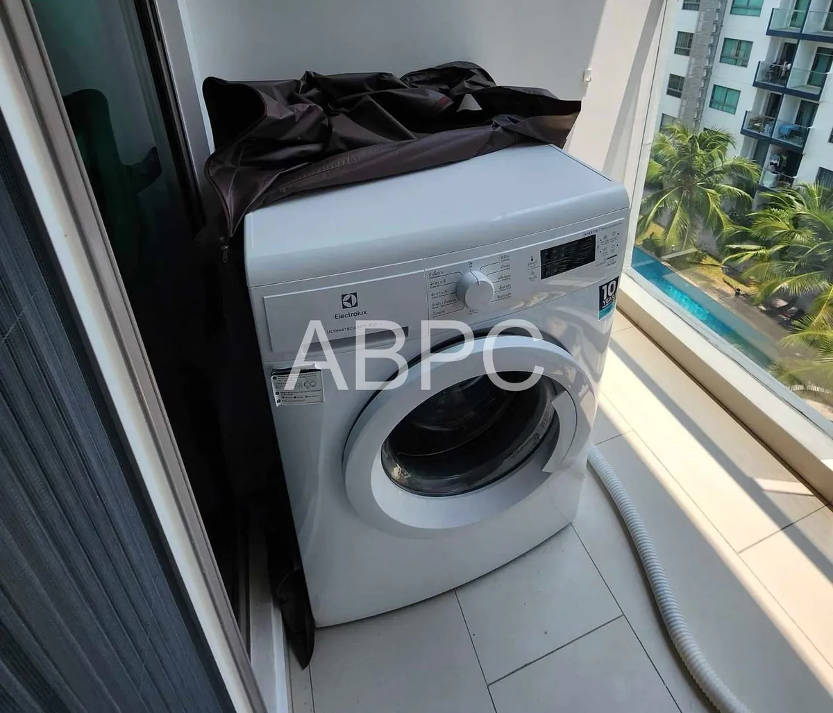 Arcadia Beach Resort Condo For Rent photo 4