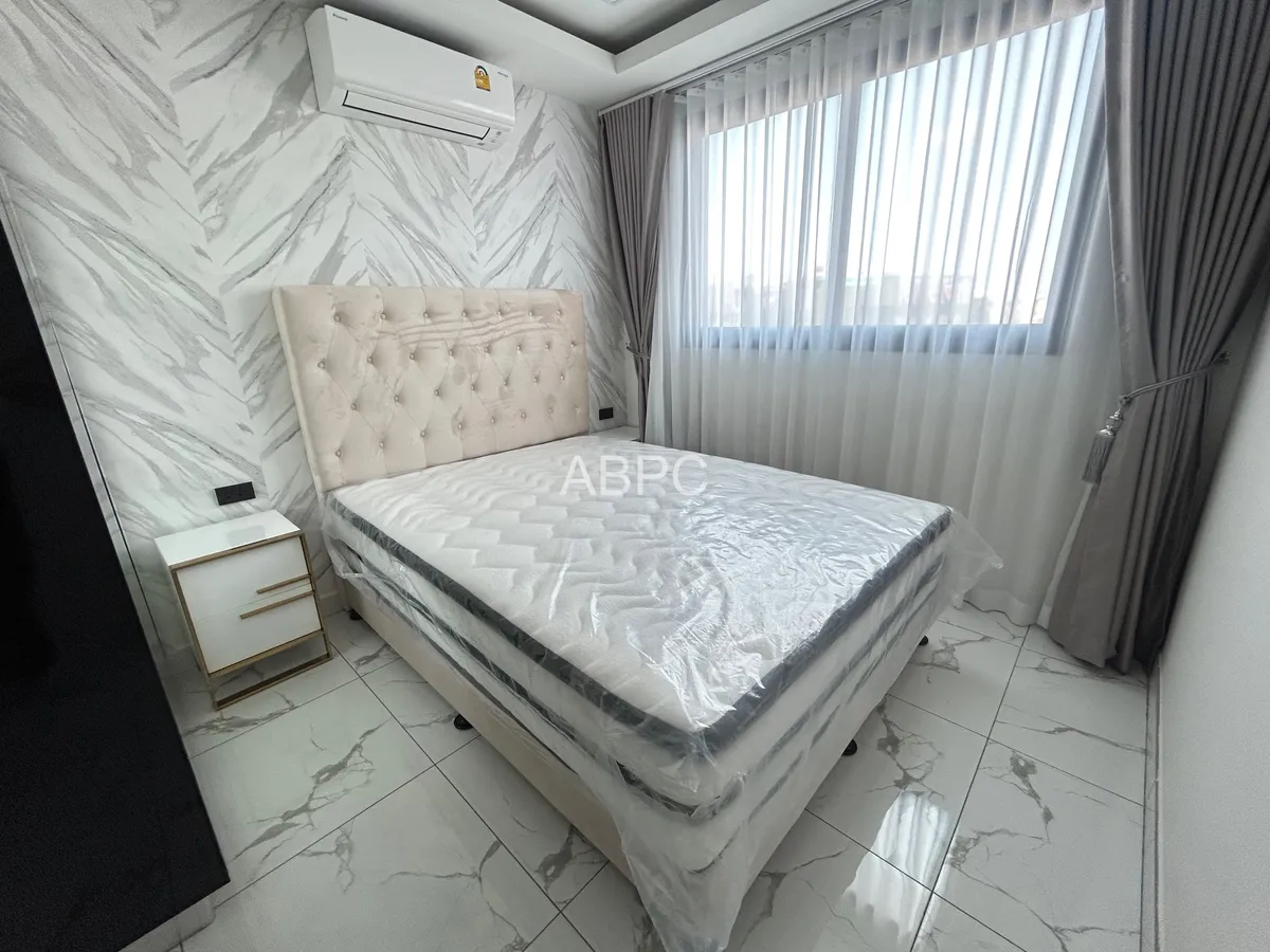 JUST IN 2 Bedroom Condo in Arcadia Millenium Tower photo 3