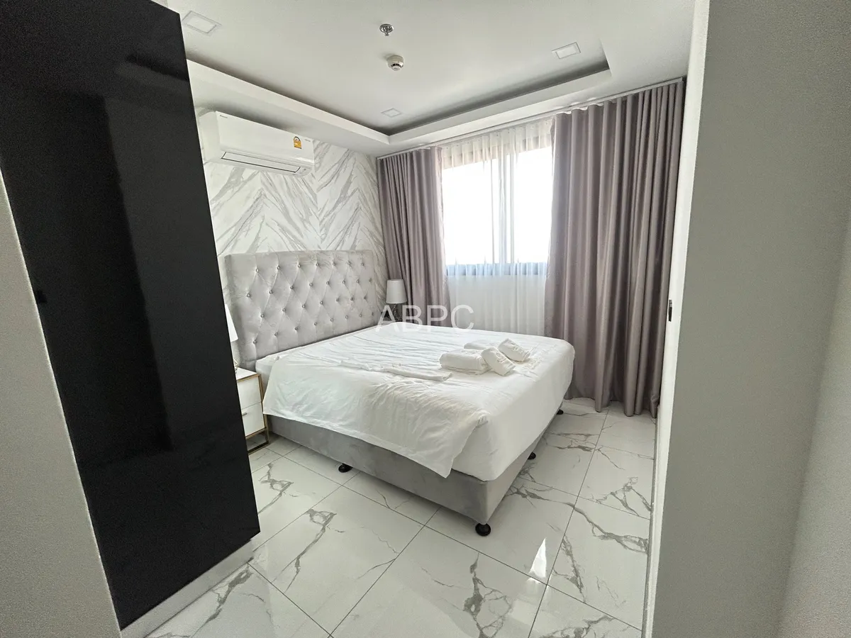 JUST IN 2 Bedroom Condo in Arcadia Millenium Tower photo 8