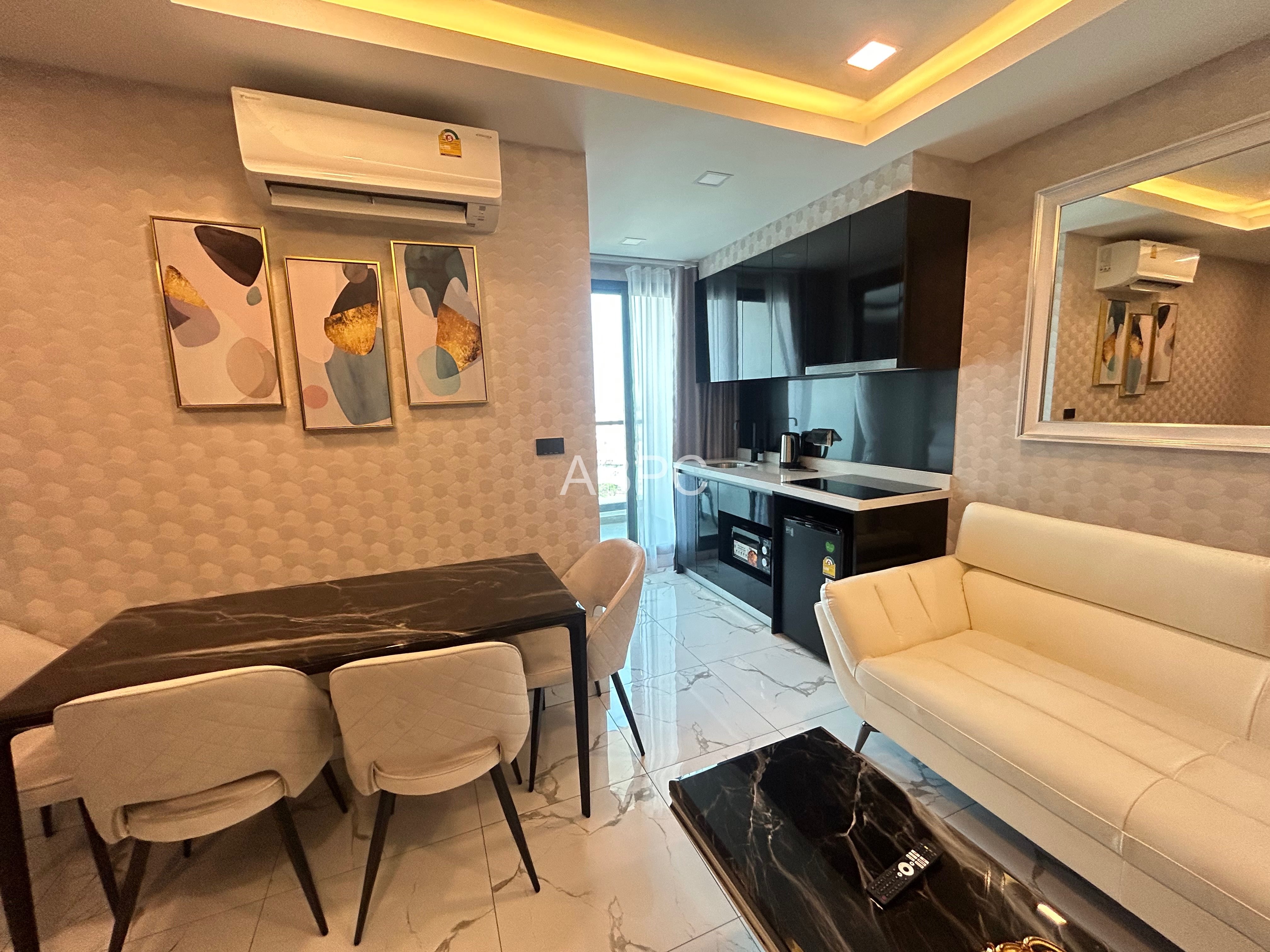JUST IN 2 Bedroom Condo in Arcadia Millenium Tower photo 8