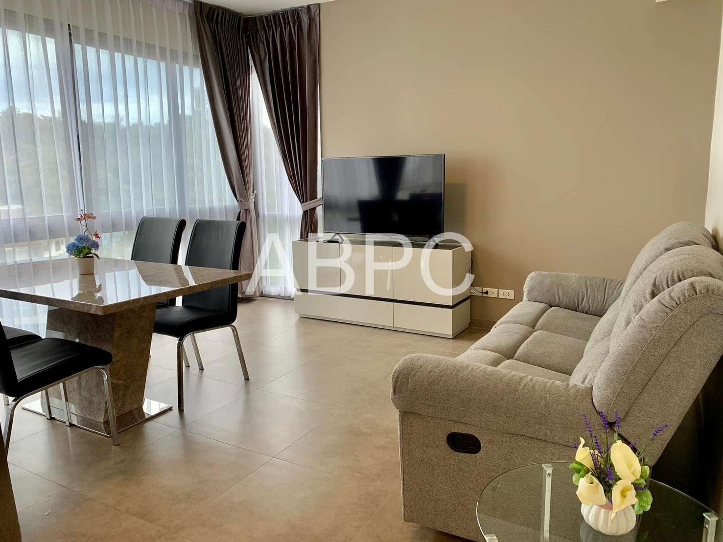 2 Bedroom 2 Bathroom in South Pattaya