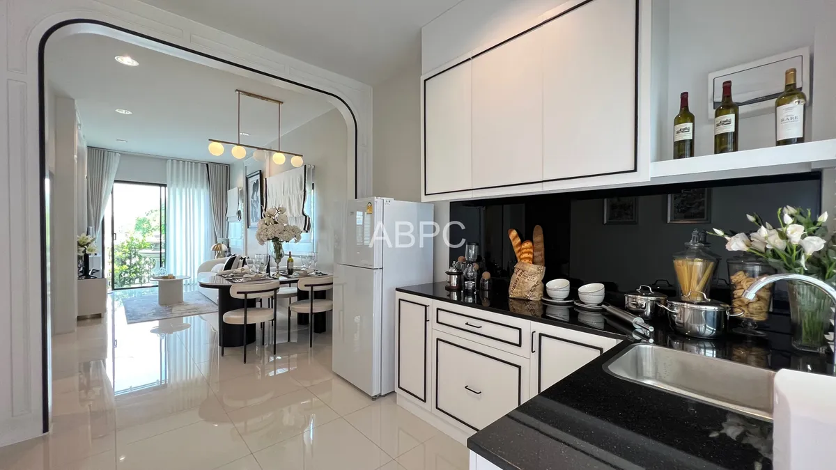 2 Bedroom House in East Pattaya photo 8