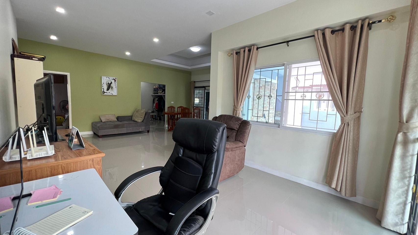 Reduced! 3 Bedroom House in East Pattaya photo 17