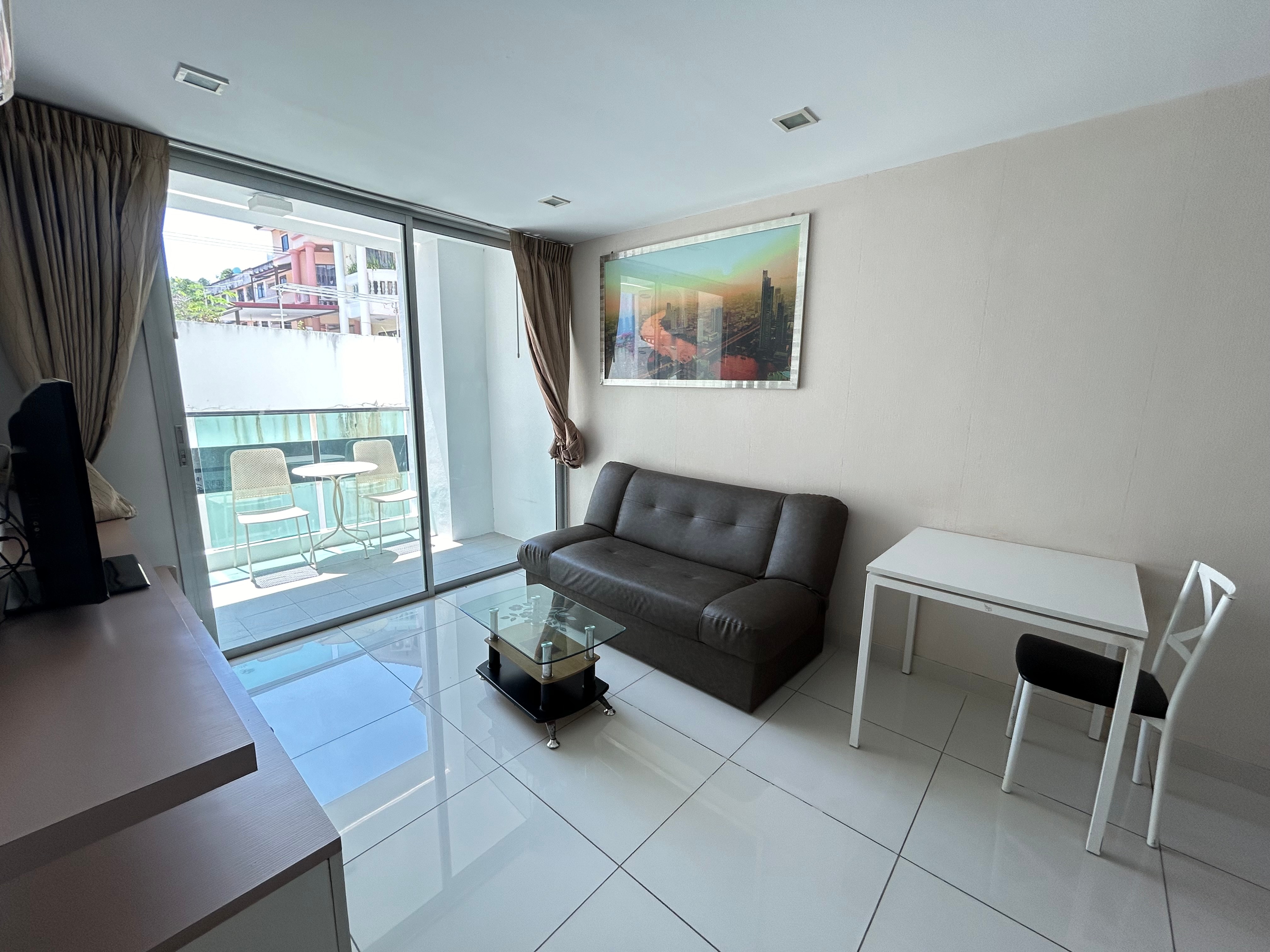 1 Bed 1 Bath Condo In Pratumnak photo 14