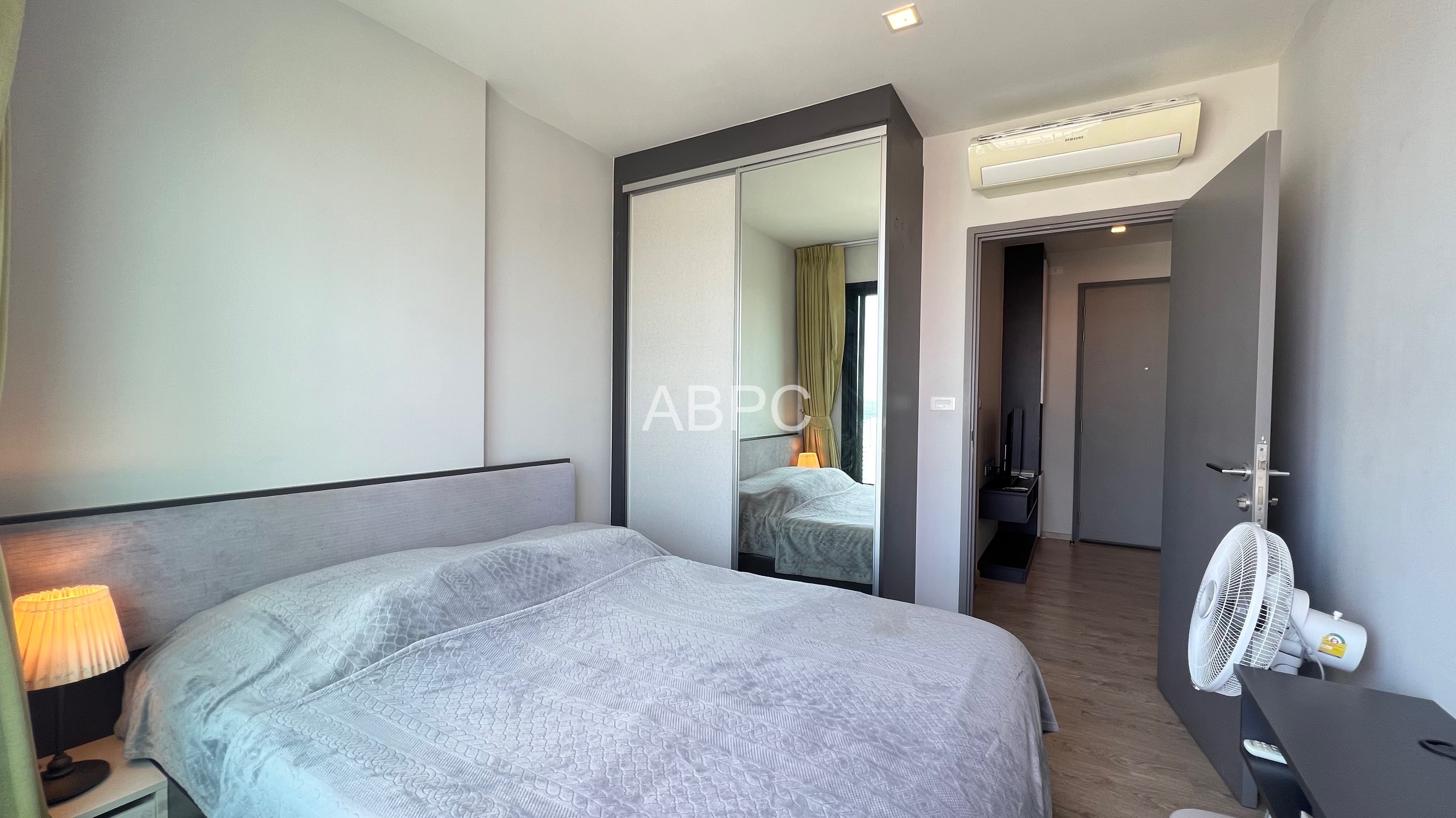 1 Bed Ocean View The Base Central Pattaya photo 13