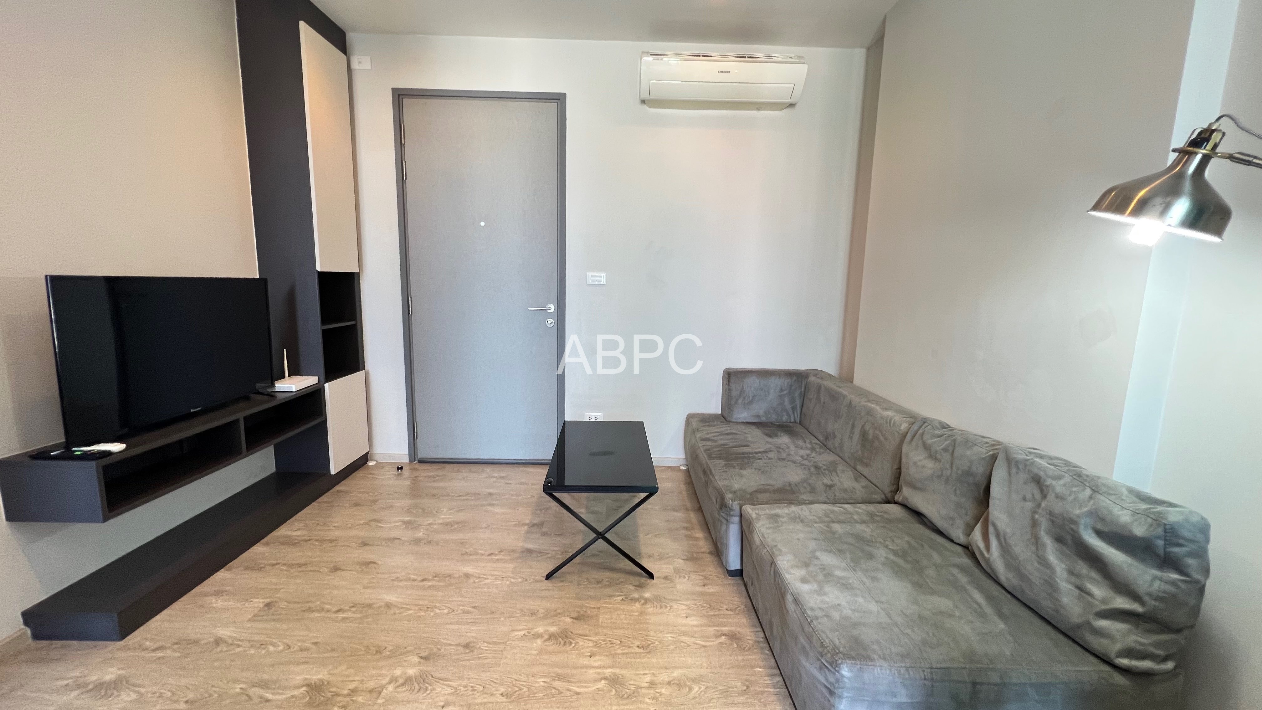 1 Bed Ocean View The Base Central Pattaya photo 3