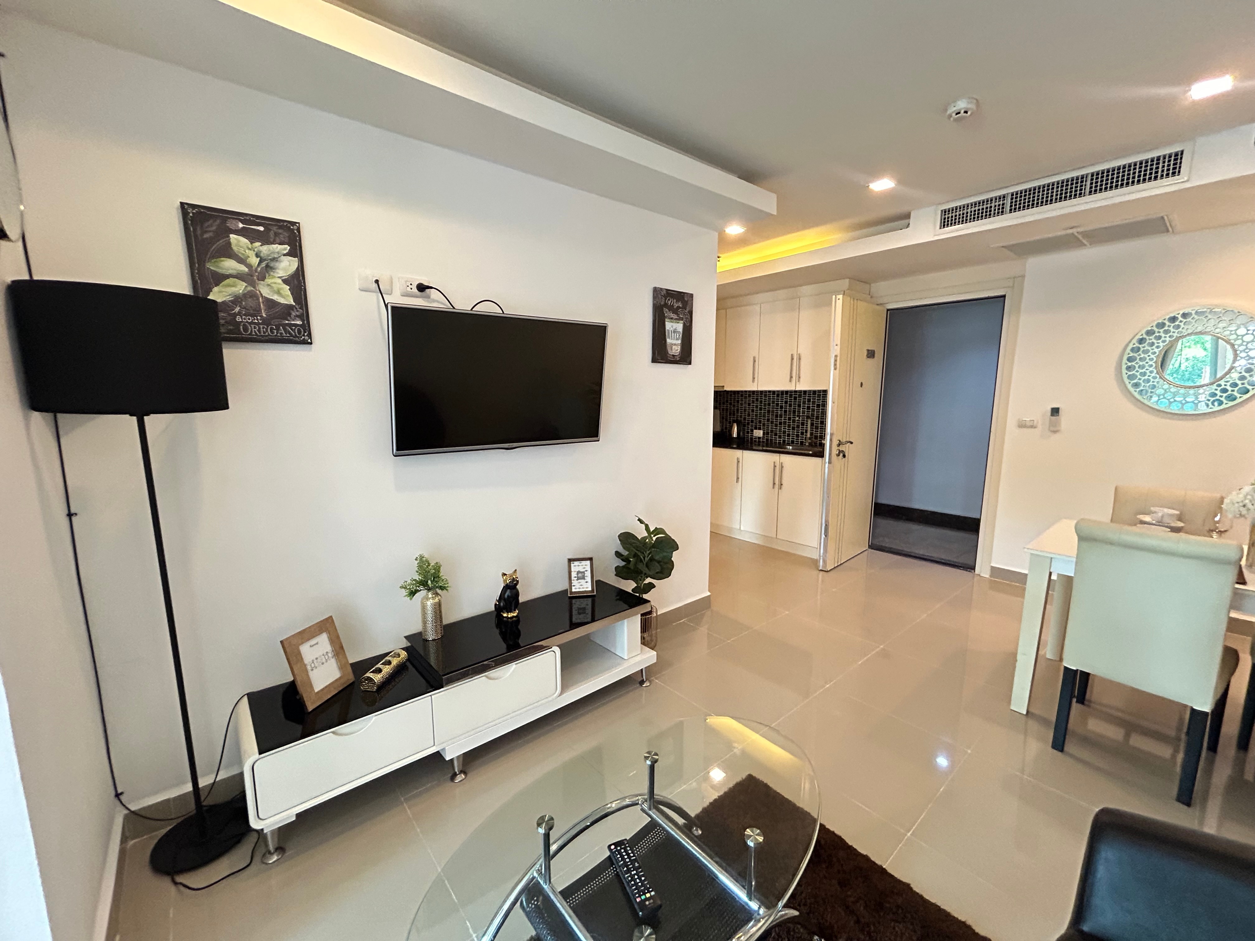 Just IN 1 Bedroom Condo in Cosy Beach View For Rent photo 14