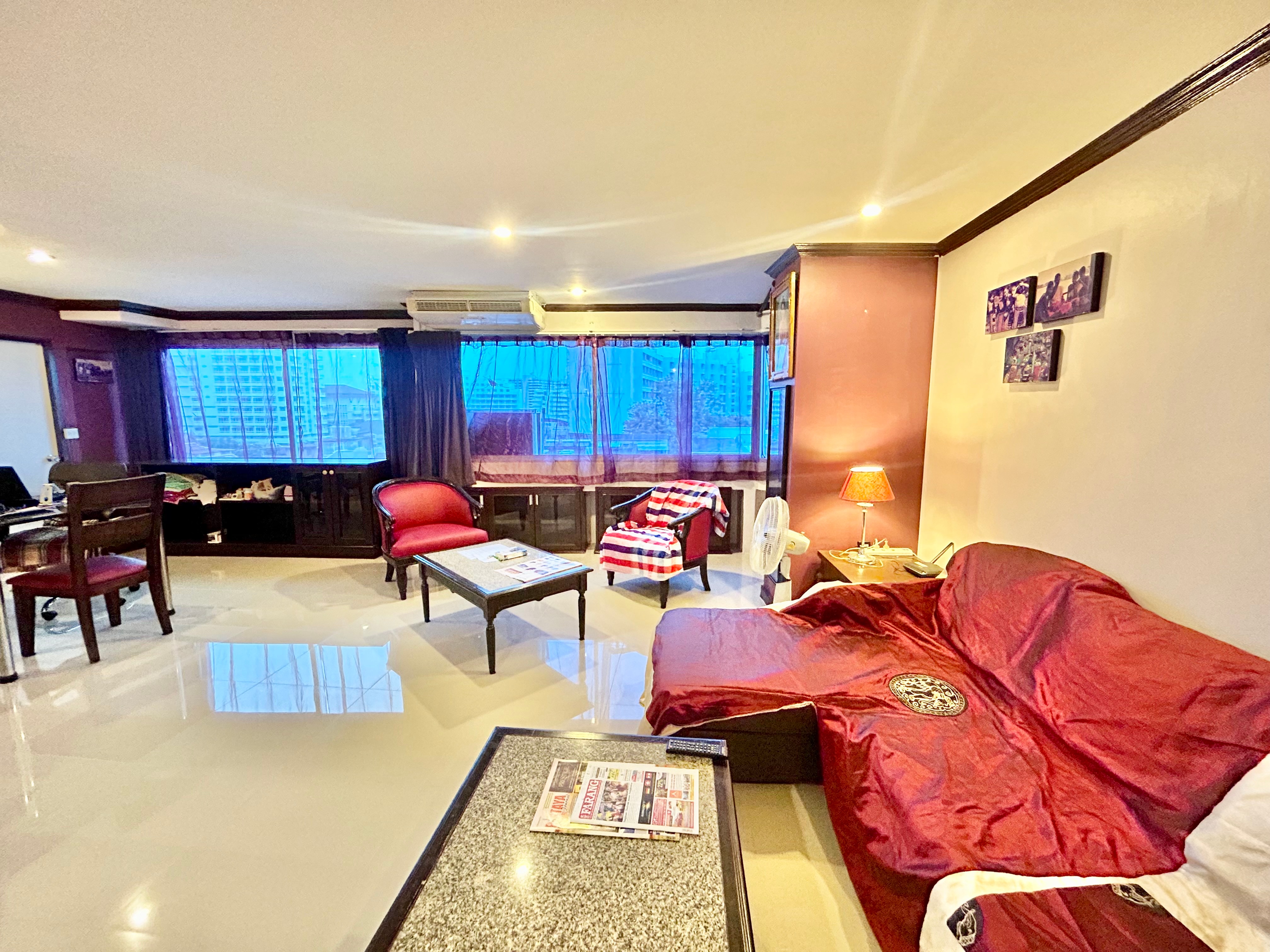 Large City View Studio Condo In Central Pattaya photo 13