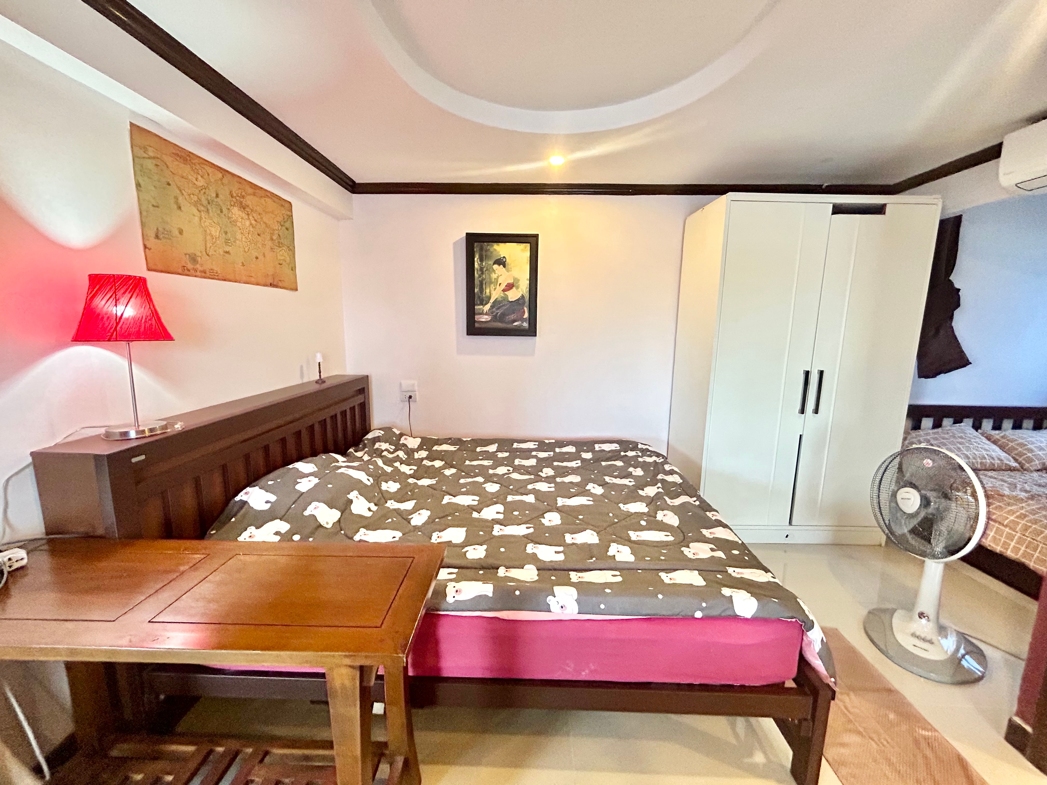 Large City View Studio Condo In Central Pattaya photo 18