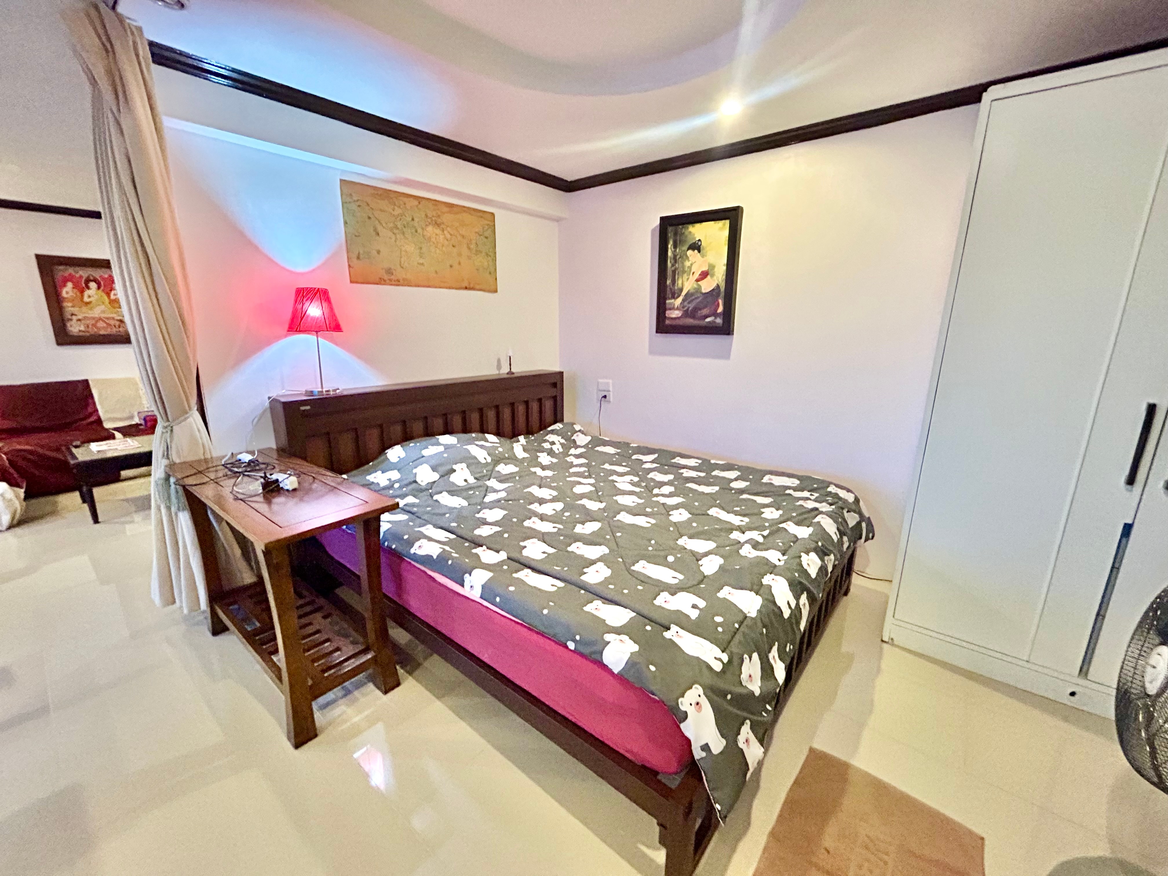 Large City View Studio Condo In Central Pattaya photo 10