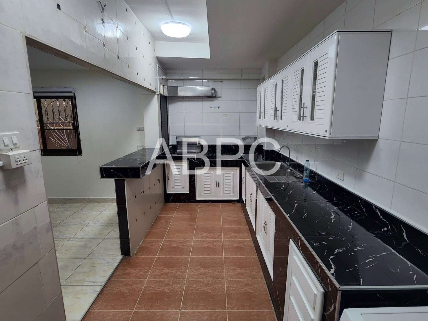 Renovated 2 Bed 2 Bath Townhouse In Central Pattaya photo 4
