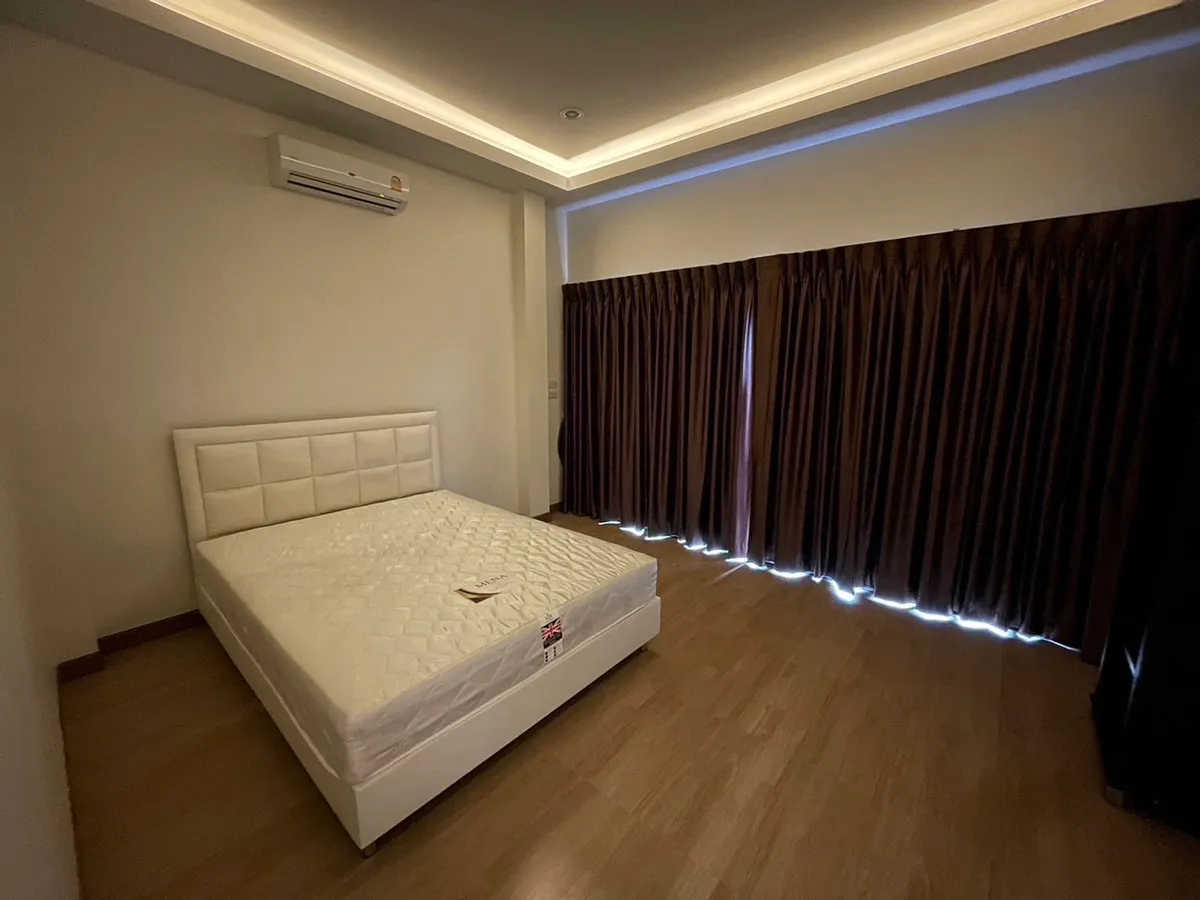 2 Bathroom 1 Bathroom in East Pattaya photo 13