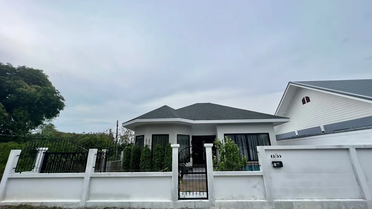 2 Bathroom 1 Bathroom in East Pattaya photo 16