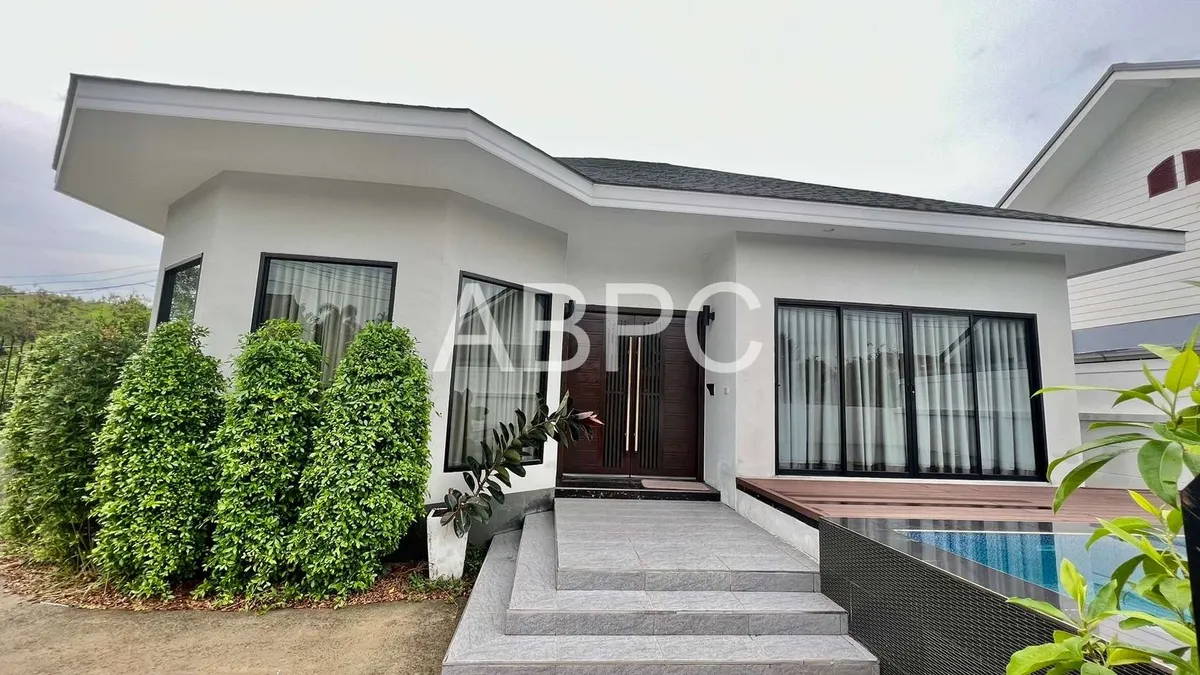 2 Bathroom 1 Bathroom in East Pattaya photo 9